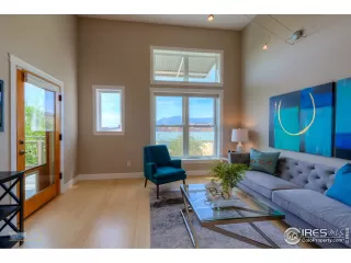 Photo #1: 888966 Listing