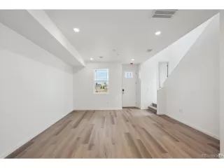 Photo #1: 8891020 Listing