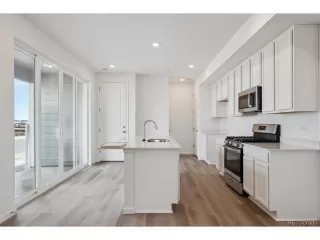 Photo #3: 8891020 Listing