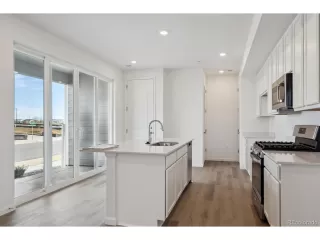 Photo #4: 8891020 Listing