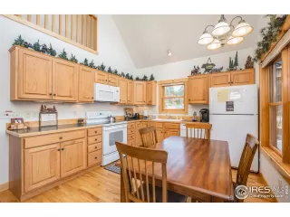 Photo #3: 889448 Listing