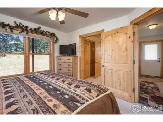 Photo #4: 889448 Listing