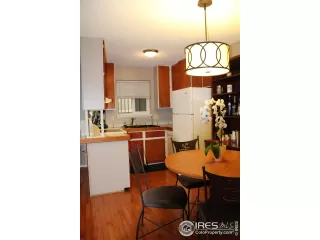 Photo #3: 889555 Listing