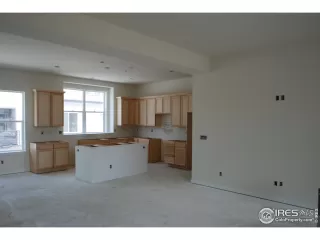 Photo #5: 889999 Listing 