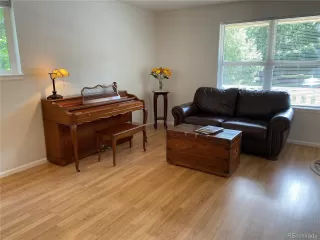 Photo #1: 8903247 Listing