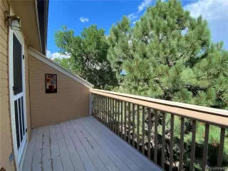 Photo #6: 8903247 Listing