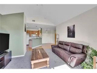 Photo #1: 8910508 Listing