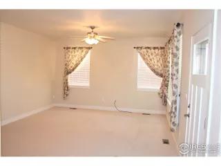 Photo #4: 891077 Listing