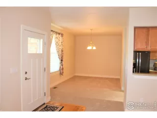 Photo #6: 891077 Listing