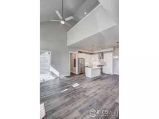 Photo #6: 891278 Listing