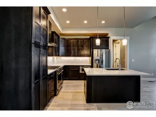 Photo #4: 891282 Listing