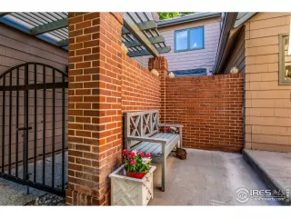 Photo #4: 891337 Listing