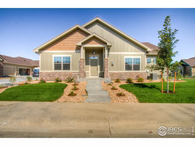 MLS: 891963 Condo For Sale