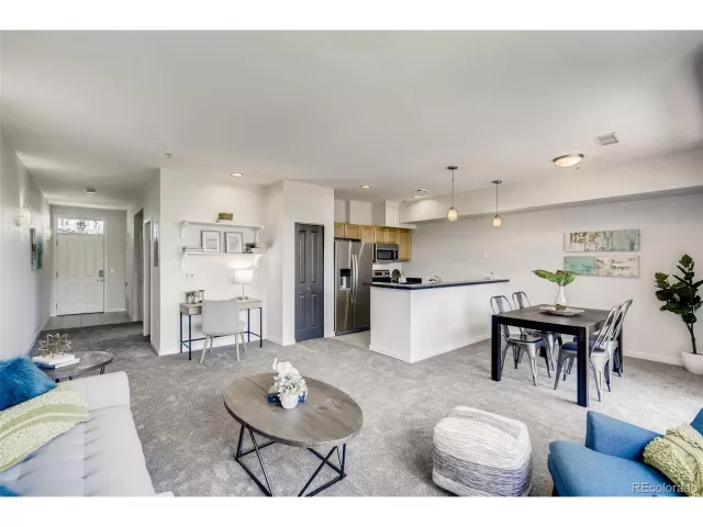 MLS: 8920626 Condo For Sale