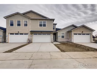 Photo #2: 892330 Listing