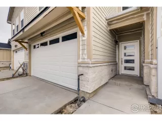 Photo #3: 892330 Listing