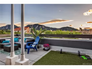 Photo #5: 8928112 Listing 