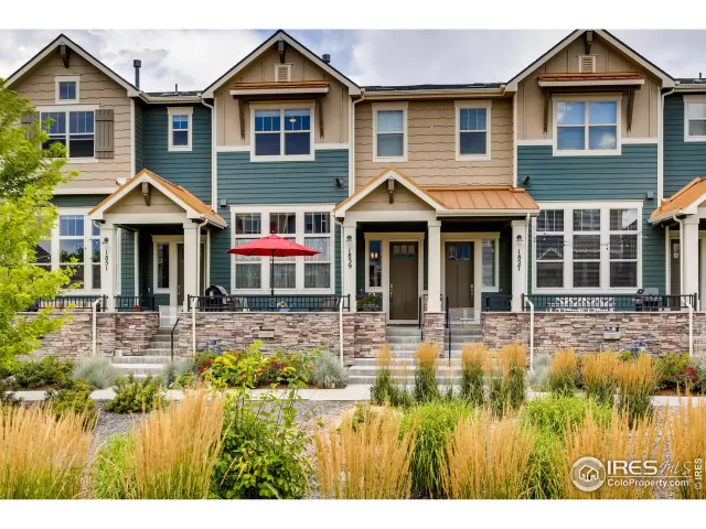 MLS: 892832 Condo For Sale