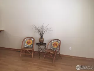 Photo #6: 893048 Listing