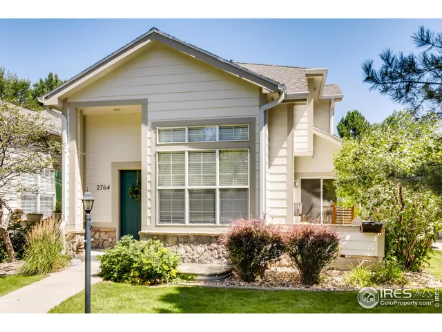 MLS: 893260 Condo For Sale