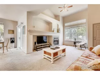 Photo #2: 893260 Listing