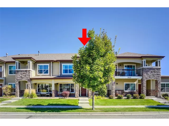 MLS: 8933242 Condo For Sale