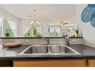 Photo #6: 8933927 Listing