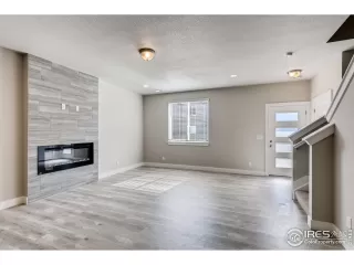 Photo #6: 893583 Listing