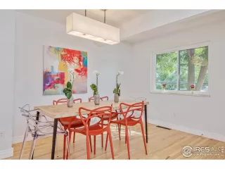 Photo #3: 894022 Listing