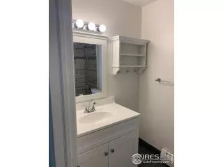 Photo #4: 894064 Listing 