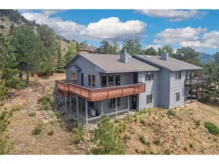 Photo #4: 8941765 Listing