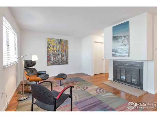 MLS: 894424 Condo For Sale