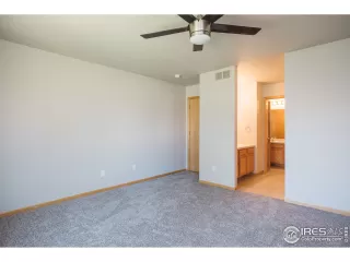 Photo #6: 894591 Listing