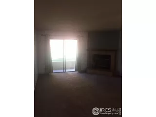 Photo #6: 894641 Listing