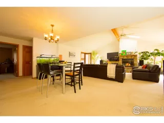 Photo #3: 894873 Listing