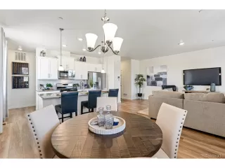 Photo #6: 8952479 Listing