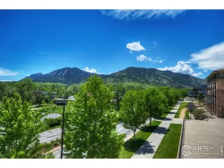 Photo #2: 895339 Listing