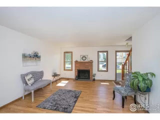 Photo #2: 895447 Listing