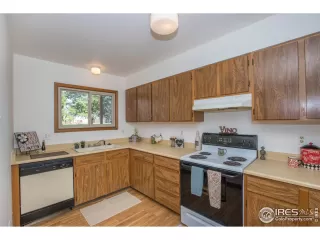 Photo #5: 895447 Listing