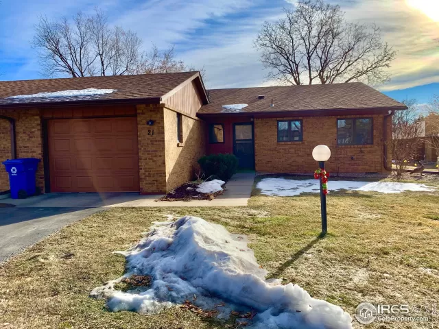 MLS: 895603 Condo For Sale