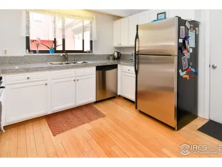 Photo #6: 896041 Listing