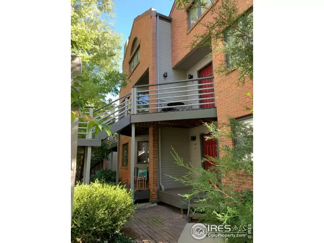 MLS: 896111 Condo For Sale