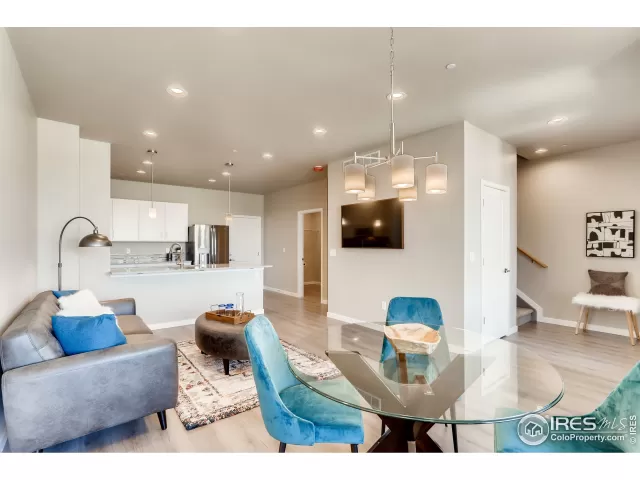 MLS: 896205 Condo For Sale