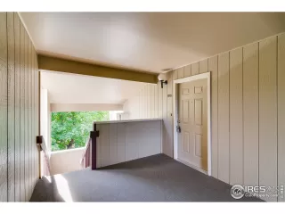 Photo #4: 896572 Listing