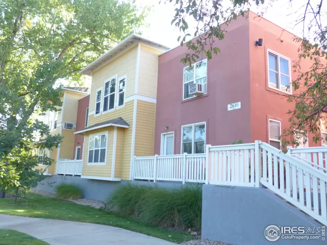 MLS: 896675 Condo For Sale