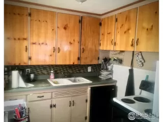 Photo #2: 896763 Listing