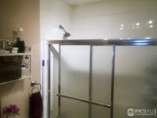 Photo #6: 896763 Listing