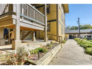 Photo #2: 896919 Listing