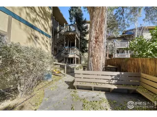 Photo #3: 896919 Listing