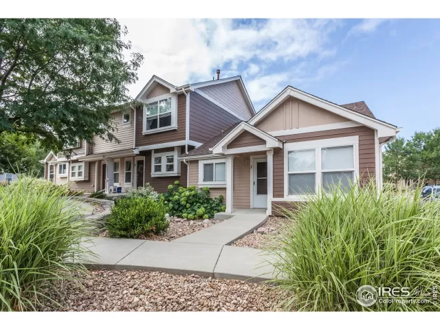 MLS: 896948 Condo For Sale